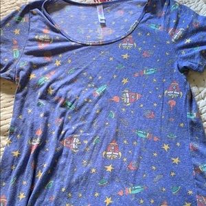 LulaRoe shirt